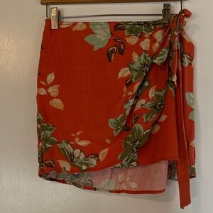 Sadie & Sage Tropical Linen Mini Skirt